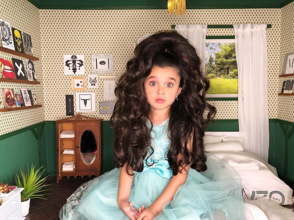 Το 5χρονο κορίτσι από το Τελ Αβίβ μας αφήνει άφωνους με τα υπέροχα μαλλιά του (pics)