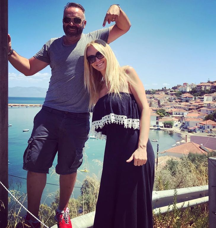 Γρηγόρης Γκουντάρας: Η φωτογραφία με τους γιους του και η ατάκα του μικρού για το σχολείο (pic)