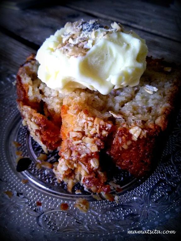 Συνταγή για κολατσιό στο σχολείο: Κέικ μπανάνας με μούσλι