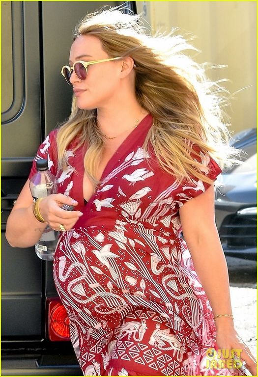 Λίγο πριν γεννήσει επισκέφτηκε ινστιτούτο ομορφιάς (pics) 