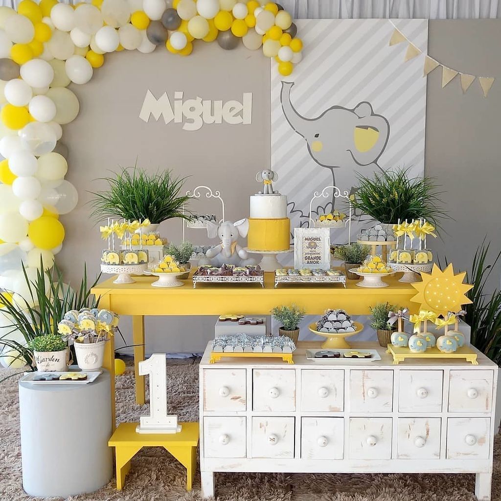 Στολισμός μπουφέ: Είκοσι ιδέες για το πάρτυ γενεθλίων του παιδιού σας 