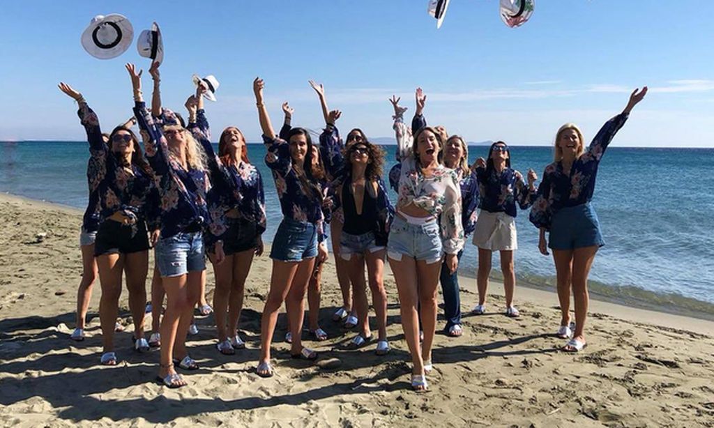 Αθηνά Οικονομάκου: Όλες οι λεπτομέρειες του γάμου της λίγες ώρες πριν παντρευτεί (photos & vid)