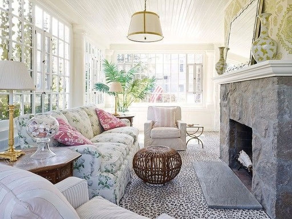 Τριάντα απλές και έξυπνες ιδέες για να ομορφύνετε το καθιστικό σας (pics) 