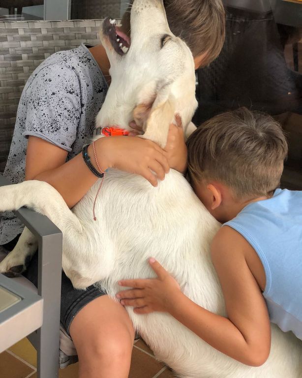 Η αγαπημένη μας Σίσσυ Χρηστίδου πέρα από μεγαλοκαναλάρχισα είναι μια υπέροχη μαμά (pics)