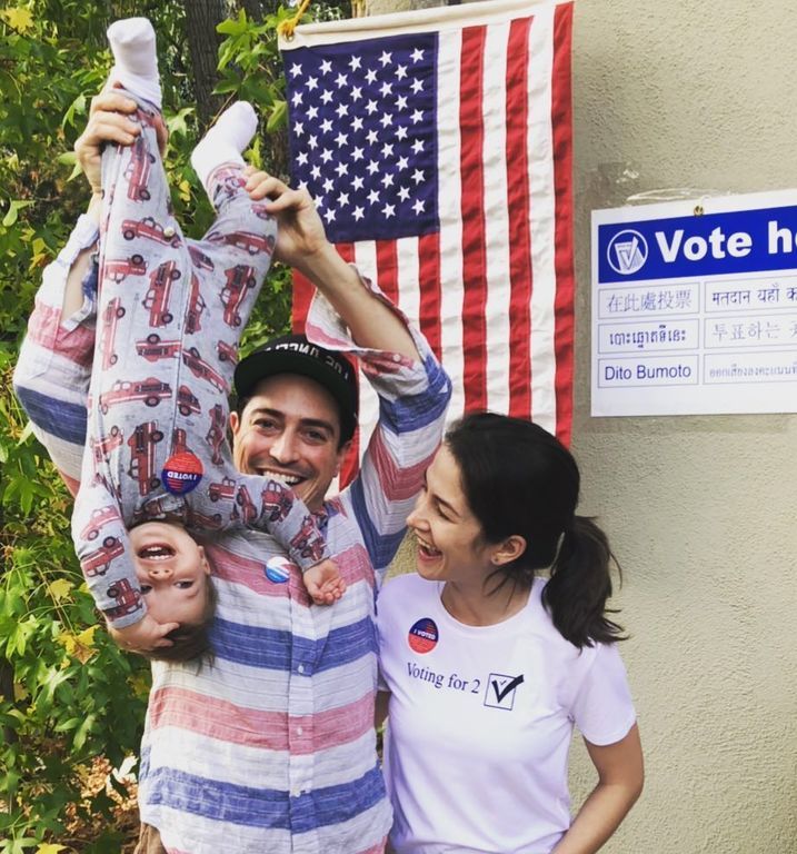 Γνωστός ηθοποιός πριν μερικές ώρες ανακοίνωσε ότι θα γίνει για δεύτερη φορά μπαμπάς (pics)