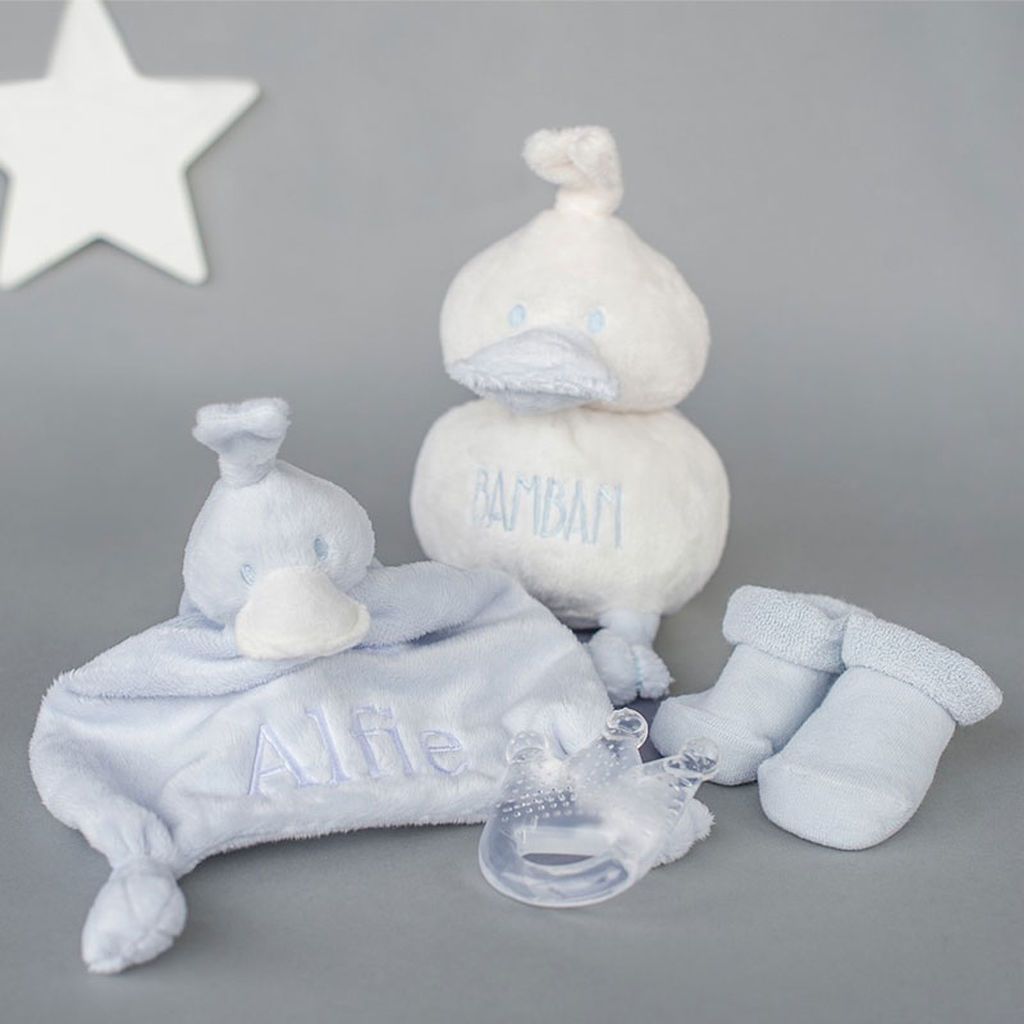 Ψάχνετε δώρο για νεογέννητο; Ιδού τι μπορείτε να πάτε δώρο στη μαμά φίλη σας που μόλις γέννησε