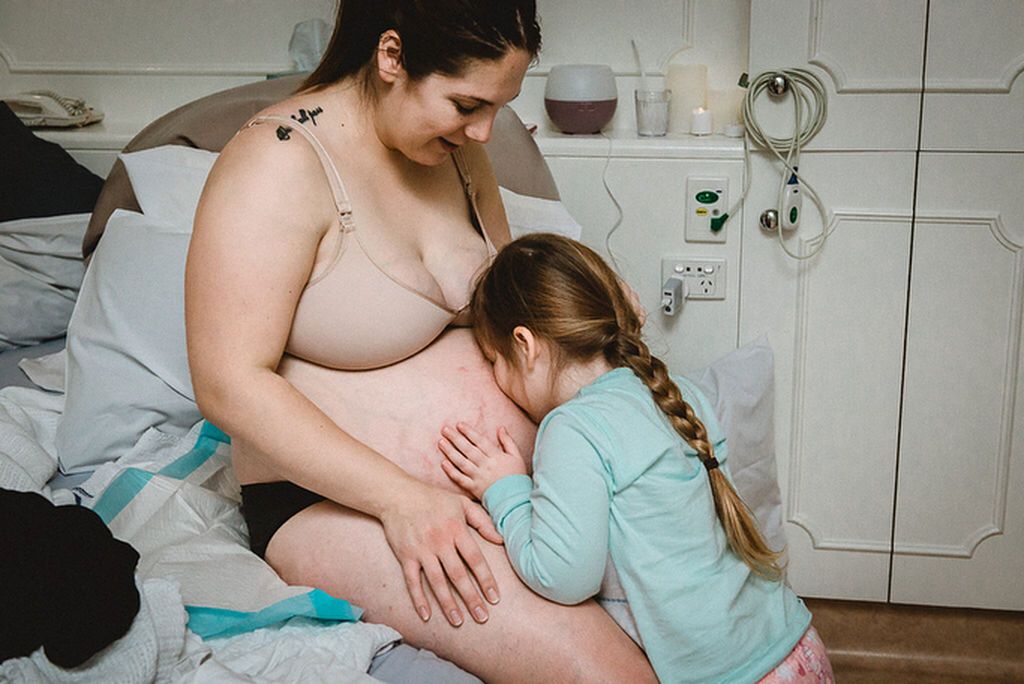 Μαμά δημοσίευσε φωτογραφία του σώματός της, λίγες ώρες μετά τον τοκετό (pics)