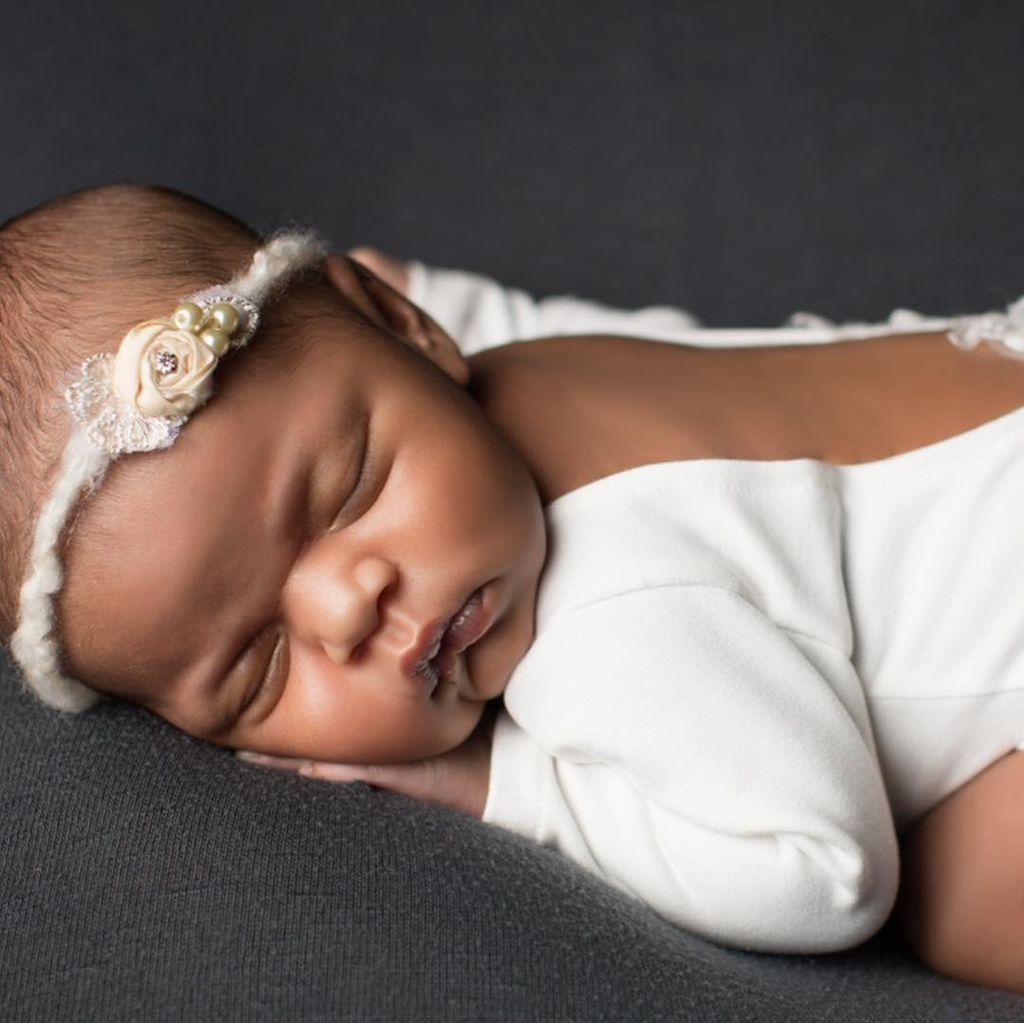 Αυτή είναι η Soraya! Η κούκλα κόρη γνωστού ηθοποιού (pics+vid)