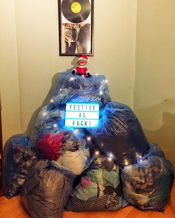 Είσαι μάνα; Μάλλον αυτό το χριστουγεννιάτικο δέντρο το έχεις φτιάξει πολλές φορές (pic)