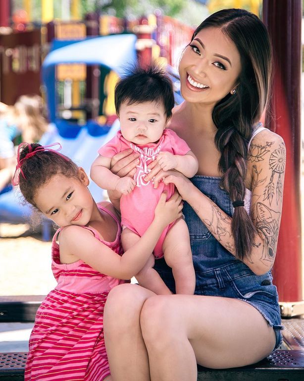 Μαμά και κόρη τρελαίνουν το διαδίκτυο με τις φωτογραφίες τους (pics)