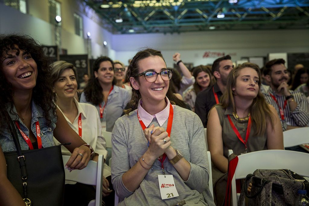 Ta Virtual Classrooms του Youth Empowered ξεκίνησαν! Εσύ, θα λείπεις; 