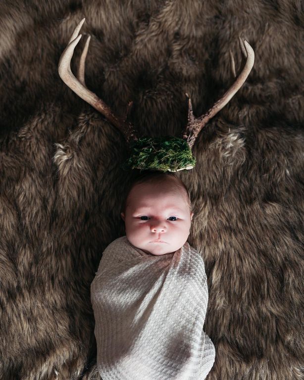 Μωρά ντυμένα τάρανδοι: Θα σας φτιάξουν τη μέρα! (pics)