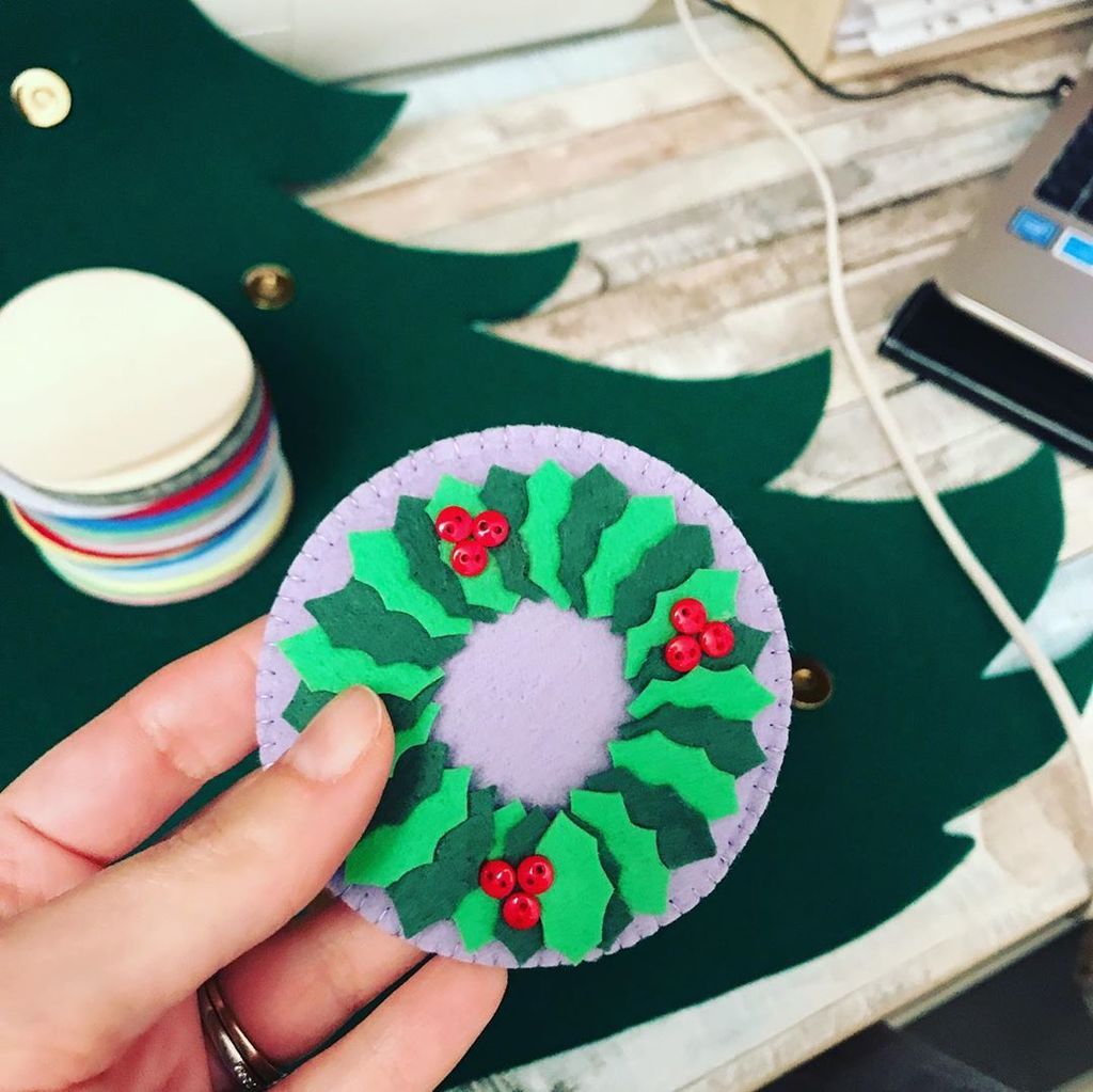 Φτιάξτε το δικό σας υπέροχο χριστουγεννιάτικο δέντρο βήμα - βήμα (pics+vid) 