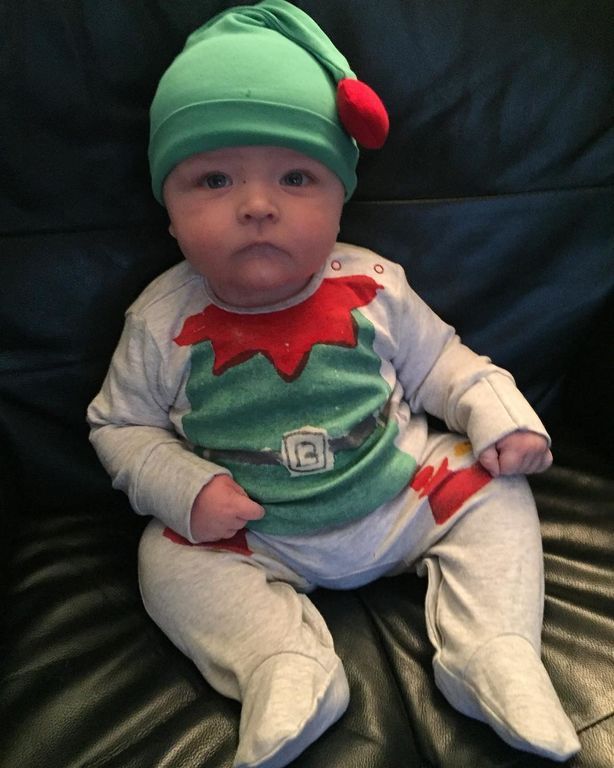 Αυτά είναι τα πιο χαριτωμένα ξωτικά των Χριστουγένωνν που έχετε δει (pics) 