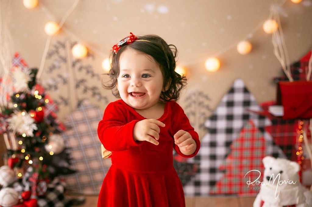 Χαριτωμένα μωράκια σε όμορφες χριστουγεννιάτικες φωτογραφίες: Θα σας «κλέψουν» την καρδιά! (pics)