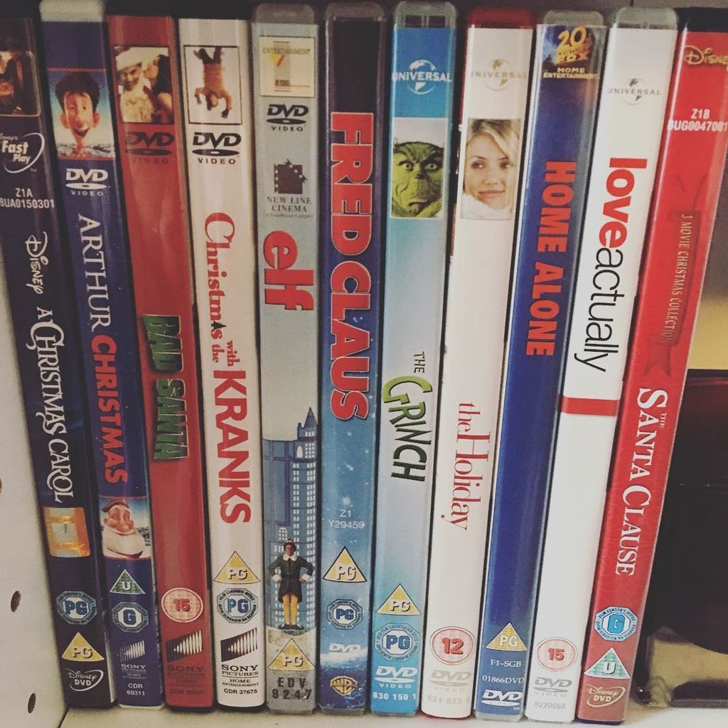 Συλλογή με το αγαπημένο τους είδος ταινιών Πηγή: #christmasfilmcollection