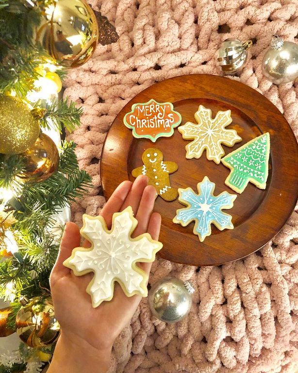 Συνταγή για να φτιάξετε τα πιο λαχταριστά snowflake cookies!  (pics & vid)