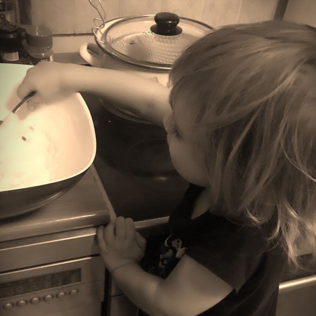 Κατερίνα Καραβάτου: Όλες οι φωτογραφίες που δημοσίευσε με τα παιδιά της μέσα στο 2018 (pics)