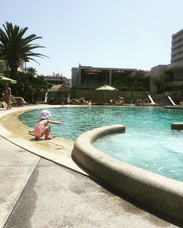 Βίκυ Καγιά: Οι ωραιότερες φωτογραφίες των παιδιών της για το 2018 είναι αυτές (pics)