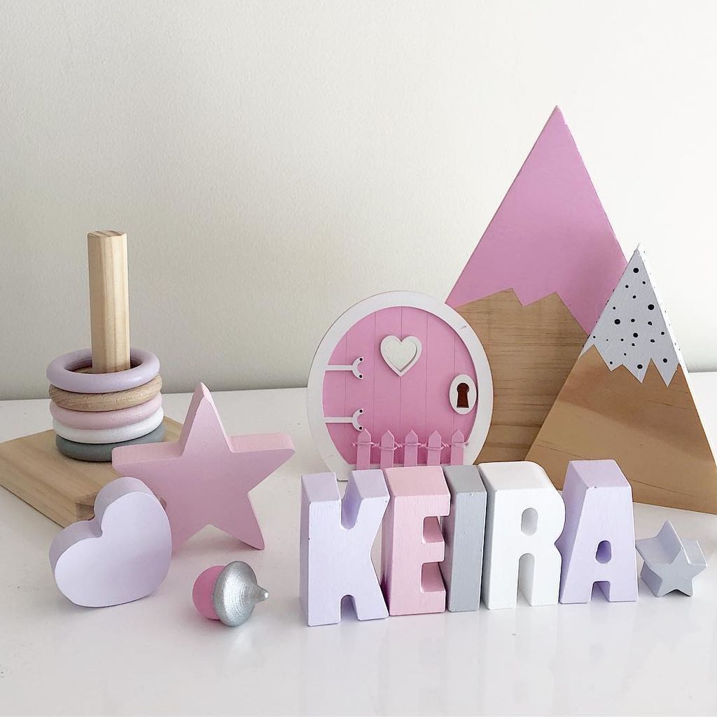 Αποχρώσεις του ροζ: Ιδέες διακόσμησης για το κοριτσίστικο δωμάτιο (pics)