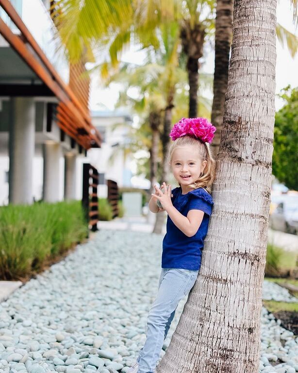 Η εγγονή της Susan Sarandon κάνει θραύση στο Instagram - Δείτε φωτογραφίες της (pics)