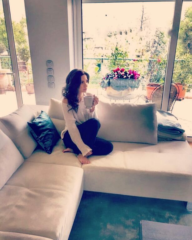 Κατερίνα Γερονικολού: Δείτε υπέροχες φωτογραφίες από το σπίτι της (pics)