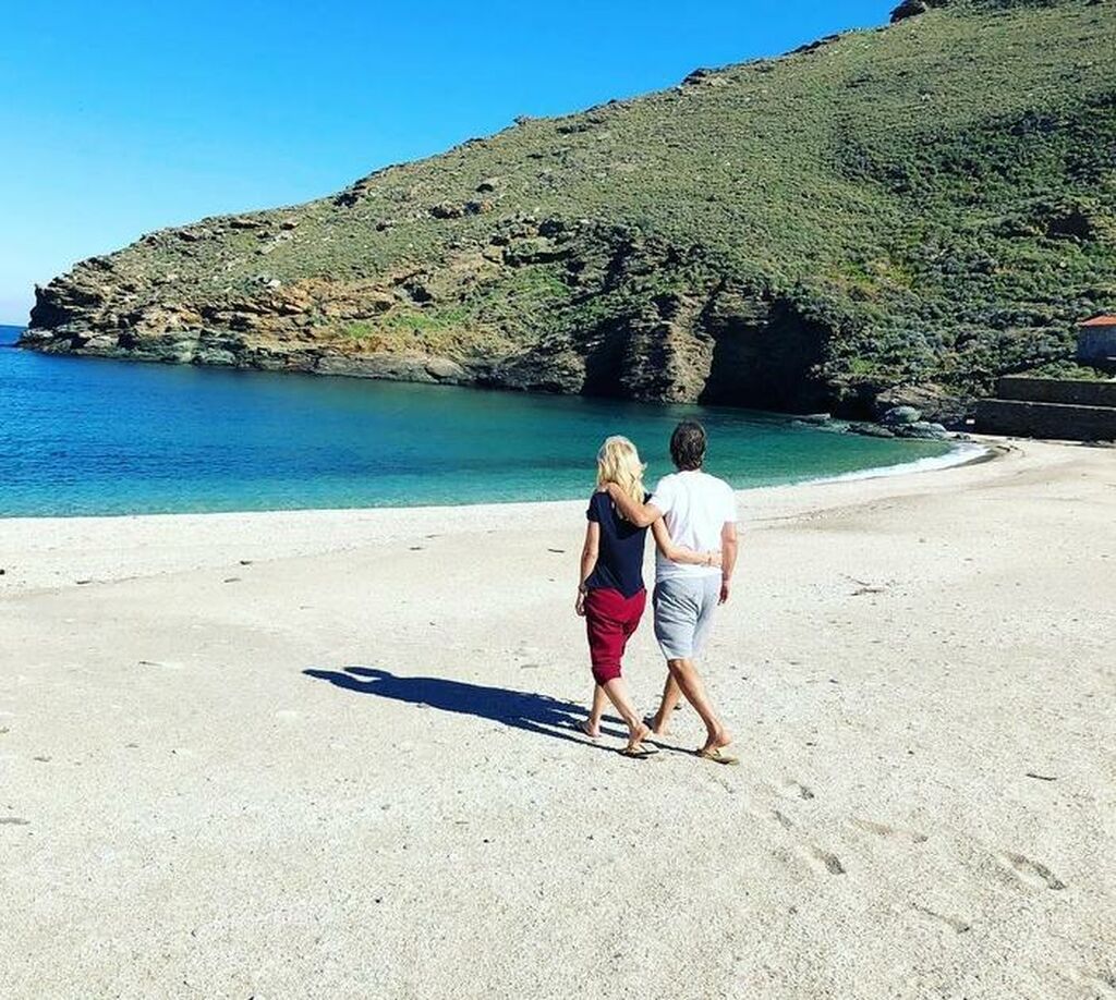 Μενεγάκη-Παντζόπουλος: Επέτειος γάμου για το ζευγάρι – Αυτό είναι το love story του (pics & vid)