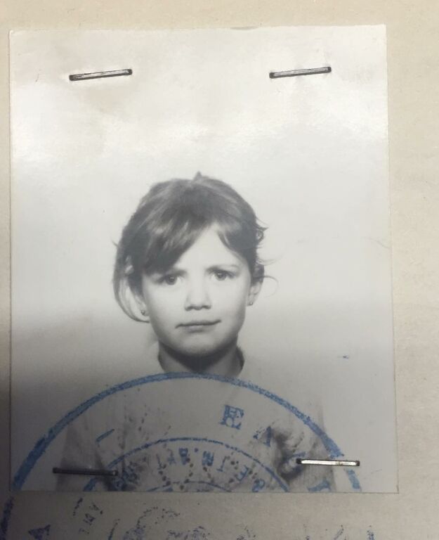 Ζέτα Μακρυπούλια: Άνοιξε το παιδικό της άλμπουμ και μας δείχνει 4 φωτογραφίες (pics)