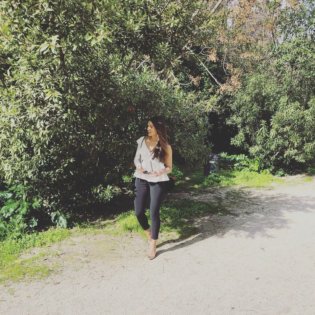 Δείτε τι έκανε η Σταματίνα Τσιμτσιλή χθες βράδυ που έβρεχε (pics)