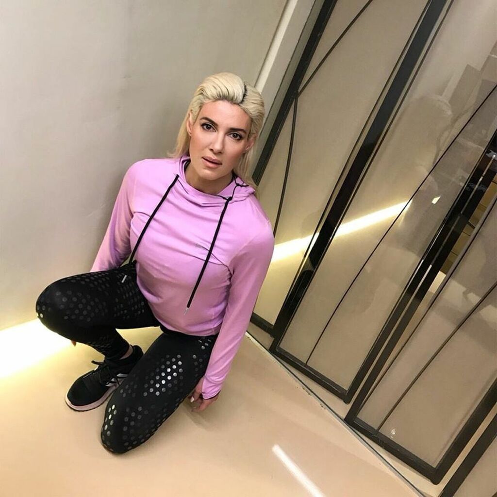 Εύη Φραγκάκη: Η πρώτη τηλεοπτική συνάντηση με την Ελένη και άγνωστες πτυχές της ζωής της (pics &vid)