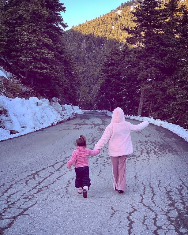 Δέσποινα Καμπούρη: Η ζωή της με την 2η κόρη της Χριστίνα μέσα από φωτογραφίες (pics)