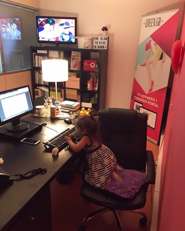 Δέσποινα Καμπούρη: Η ζωή της με την 2η κόρη της Χριστίνα μέσα από φωτογραφίες (pics)