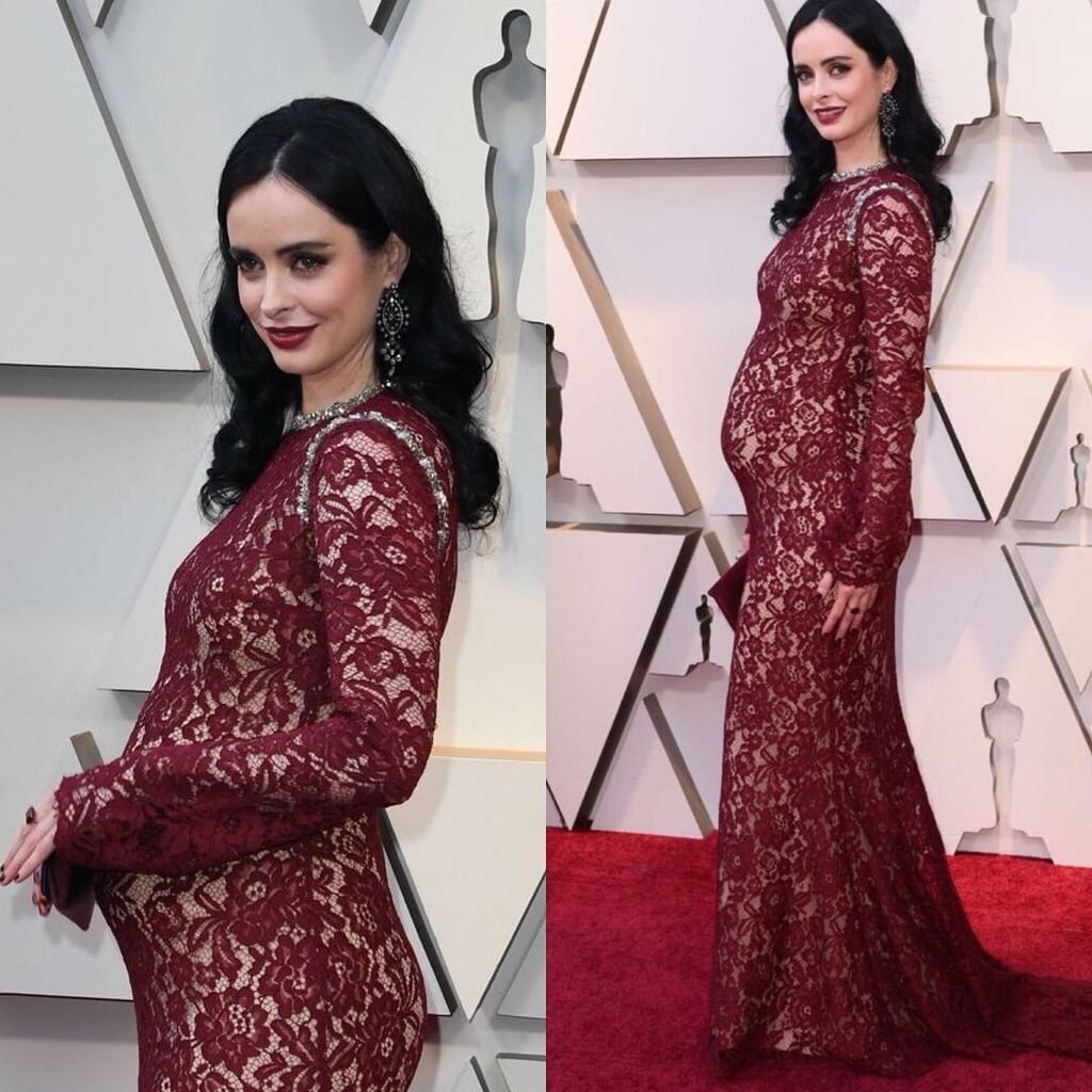 Έκπληξη! Ηθοποιός ανακοίνωσε την εγκυμοσύνη της στο κόκκινο χαλί (pics)