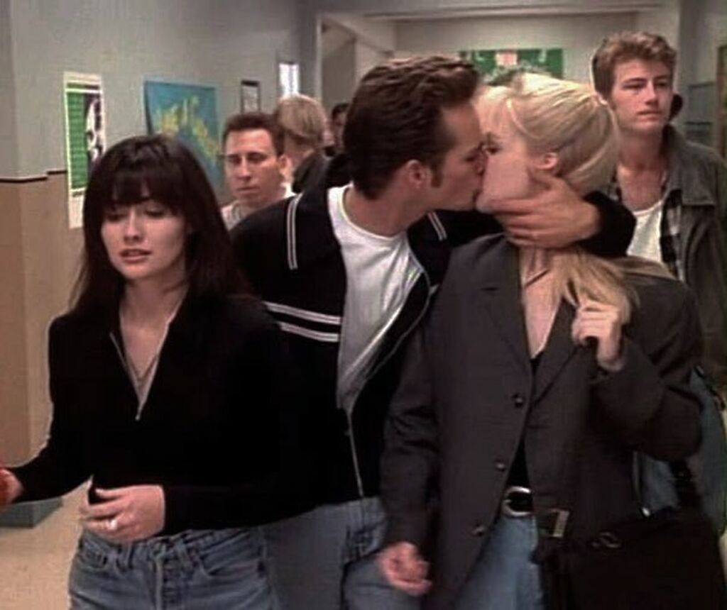 90210 Beverly Hills: Αφιέρωμα στη σειρά που λατρέψαμε (pics&vid)