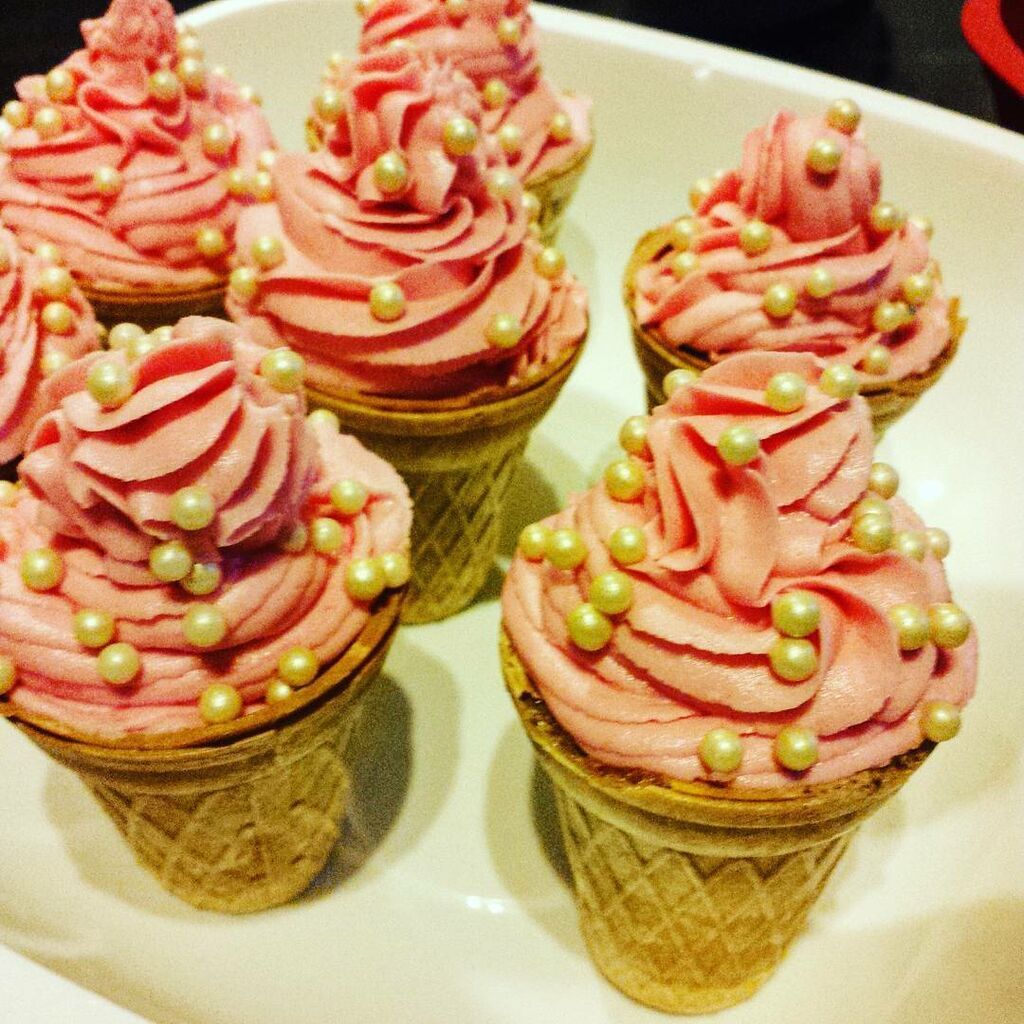 Κεκάκια σε χωνάκια για ακόμη μια φορά!