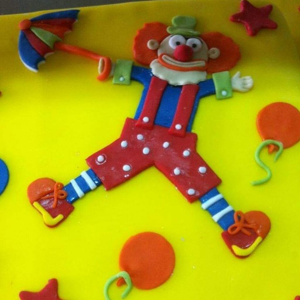 Κλόουν: Ιδέες για να διακοσμήσετε την τούρτα γενεθλίων του παιδιού σας (pics)