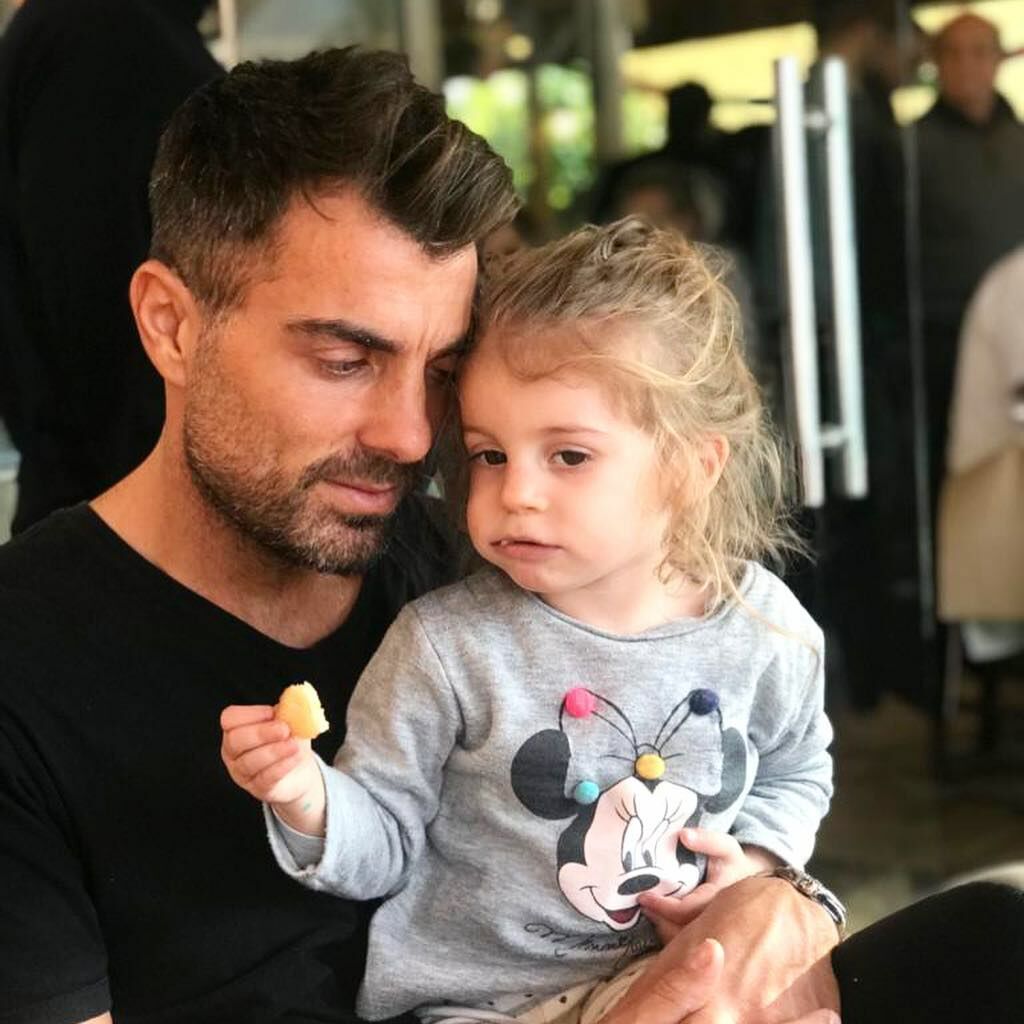 H μικρή Χανταμπάκη είναι αξιολάτρευτη και 10 φωτογραφίες το αποδεικνύουν (pics)