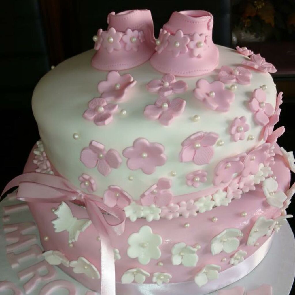 Περιμένετε κορίτσι; Ιδέες για να διακοσμήσετε την τούρτα του baby shower party (pics)