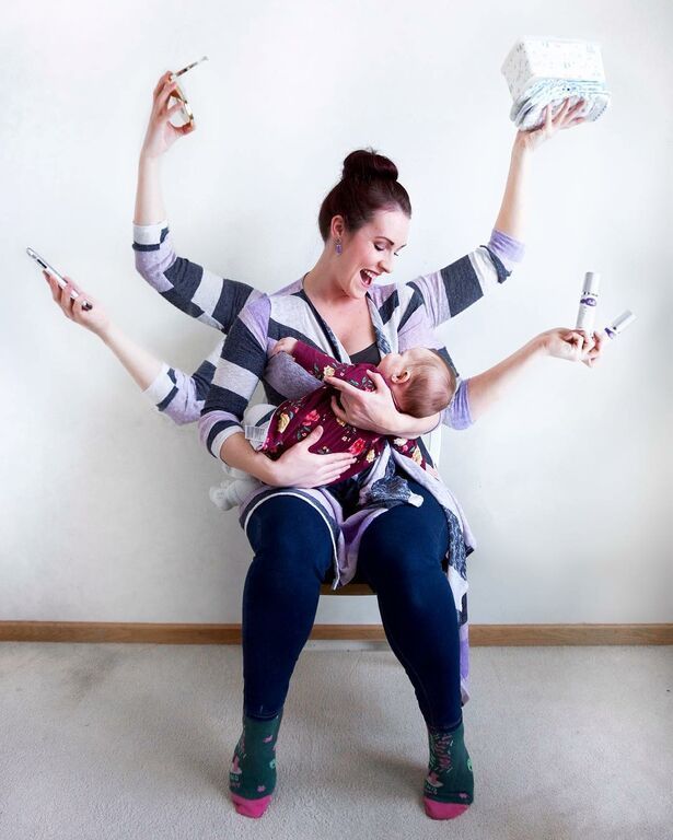 «Ε, σιγά… Τι κάνεις όλη μέρα;»: Μια μαμά δίνει απάντηση στο αιώνιο ερώτημα! (pics) 