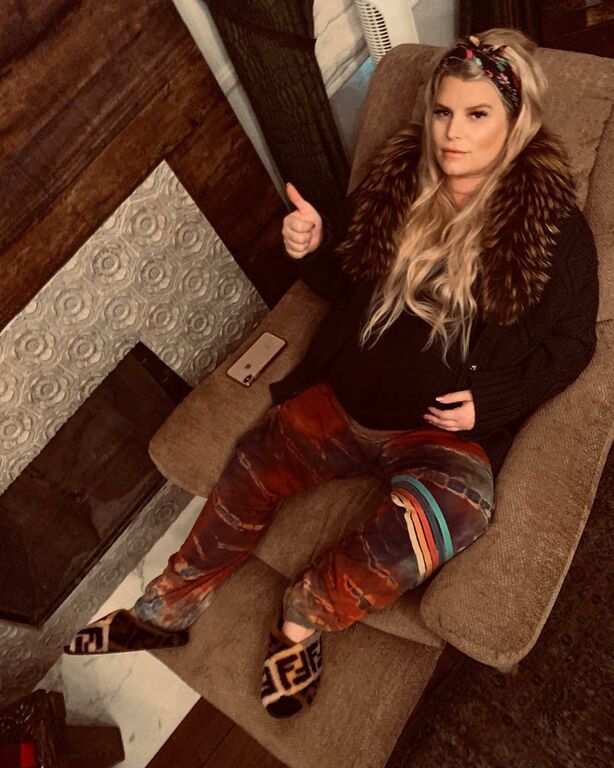 Η διάσημη ηθοποιός γέννησε- Η ανακοίνωση και η φώτο στο Instagram (pics)