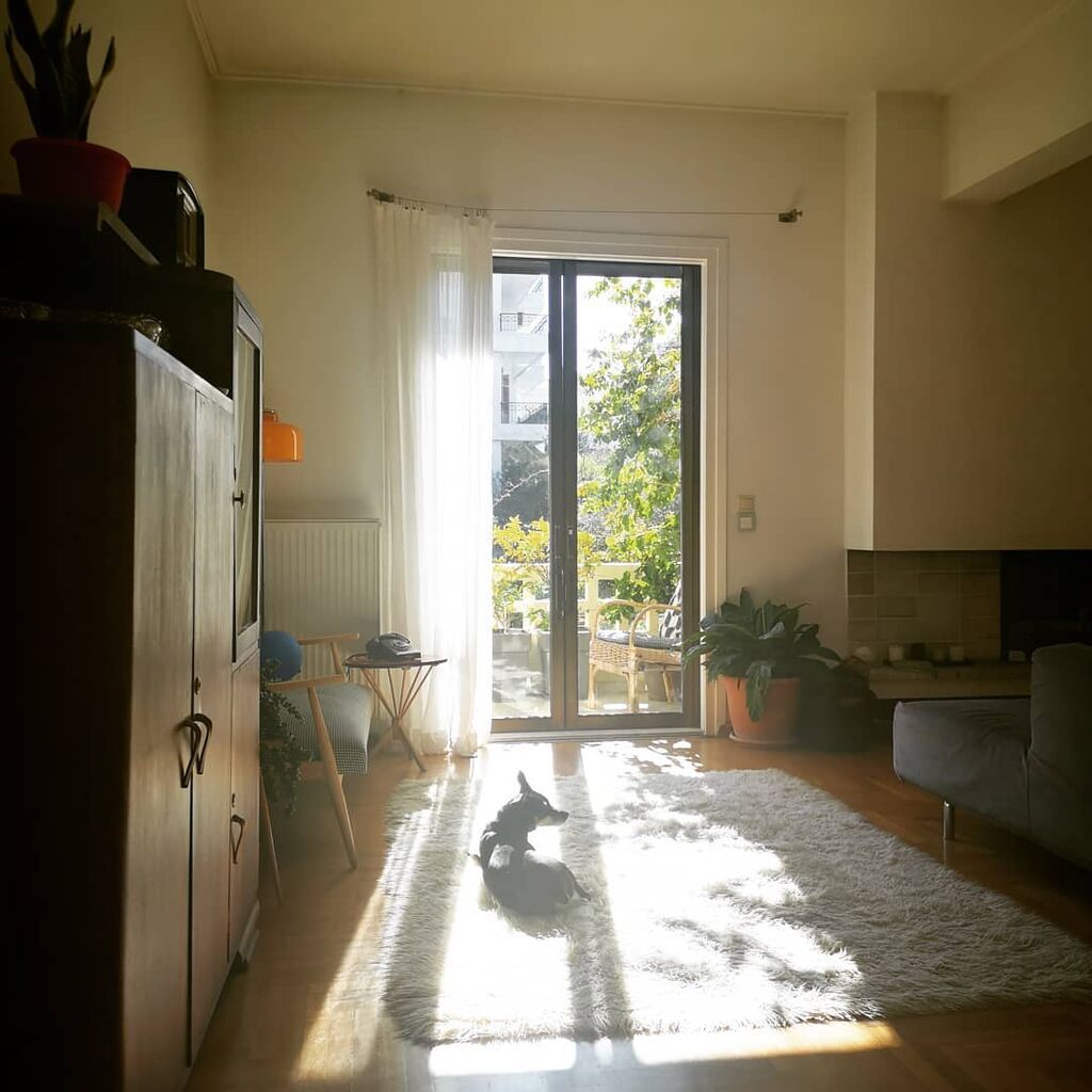 «Καλωσηρθες Μάρτη μας!
Σε περιμέναμε με λαχτάρα », σχολίασε όταν ήρθε η ώρα να φέρει στον κόσμο το δεύτερο αγγελούδι της. 