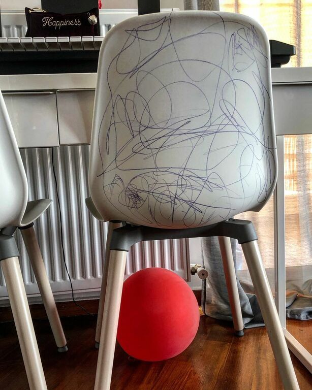 «Καλημερα ! Εδώ μου λέει κάποιος πως αυτή είναι η δύναμη του jase ! Μήπως τον Ξέρει κανείς προσωπικά να τον πάρω ένα τηλέφωνο? #αggelostotsikas»