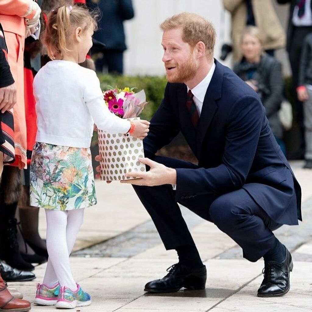 Πρίγκιπας Harry: Όλα δείχνουν ότι θα γίνει ένας υπέροχος μπαμπάς! (pics) 