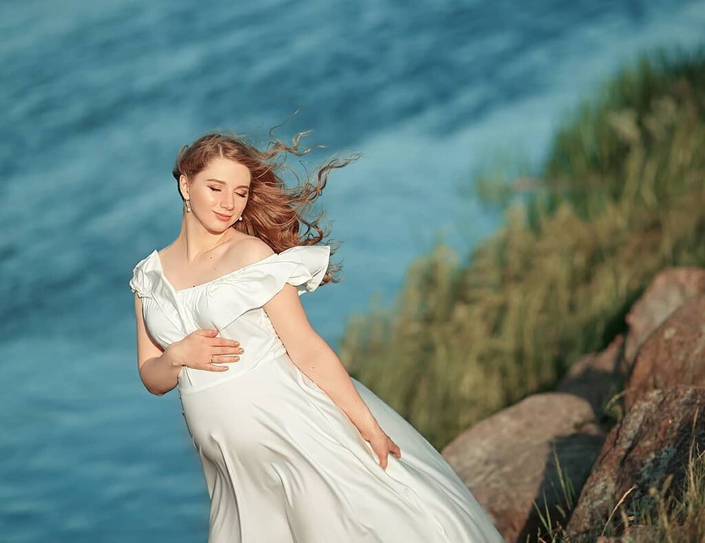 Μέλλουσες μητέρες φωτογραφίζονται στην εξοχή- Ονειρεμένες φωτογραφίες (pics) 