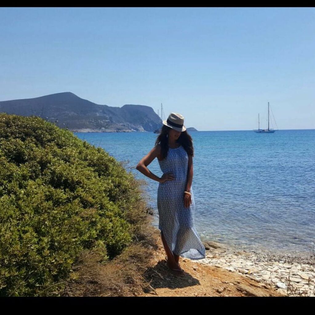 Σταματίνα Τσιμτσιλή: Έτσι είναι πραγματικά στην καθημερινότητά της (pics)