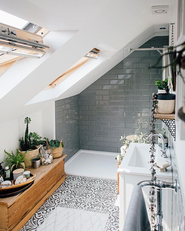 Φέρτε την άνοιξη στο μπάνιο σας: Εντυπωσιακές διακοσμητικές ιδέες με φυτά (vid)