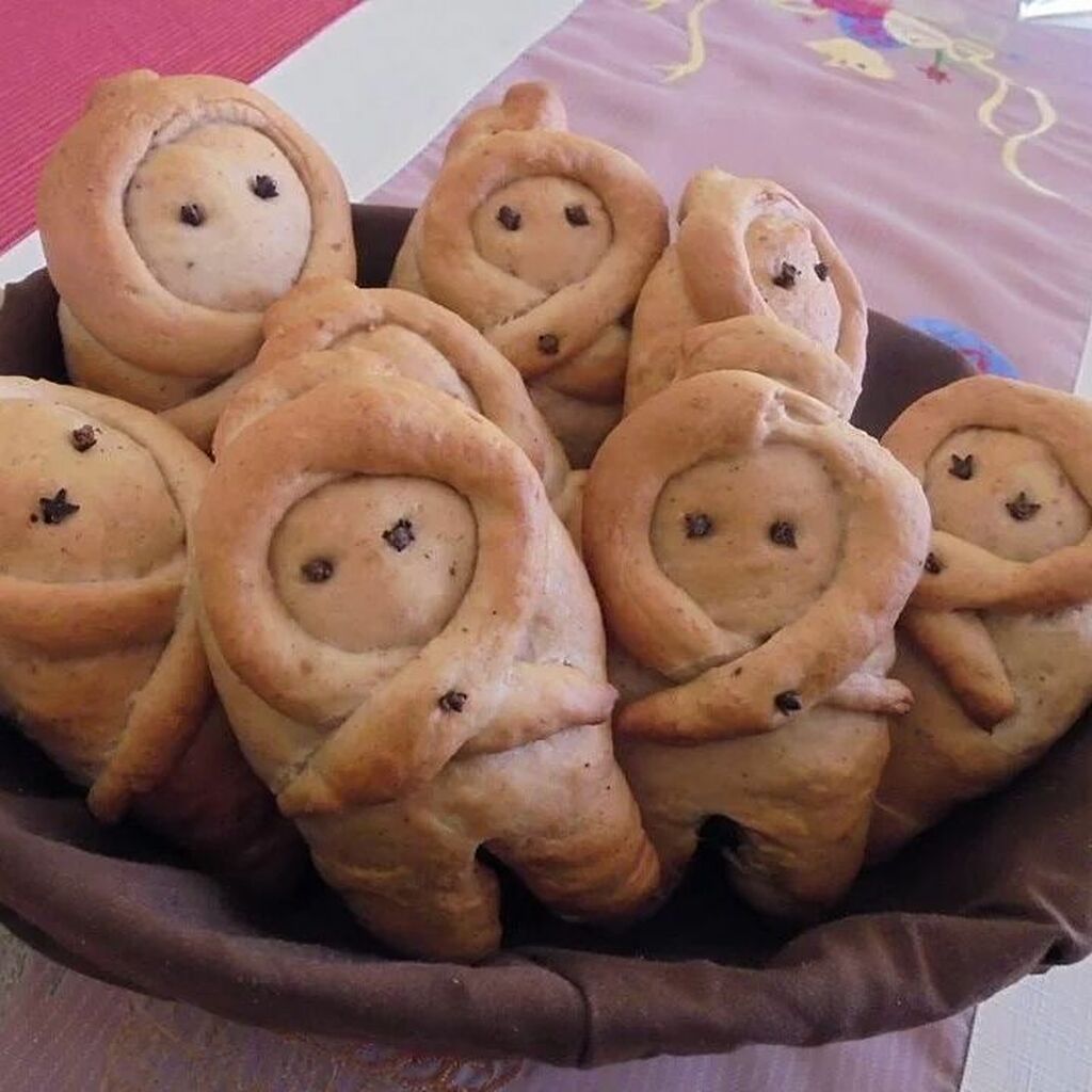 Λαζαράκια: η συνταγή για να τα φτιάξετε, τα πάντα για το έθιμο και τα κάλαντα του Λαζάρου