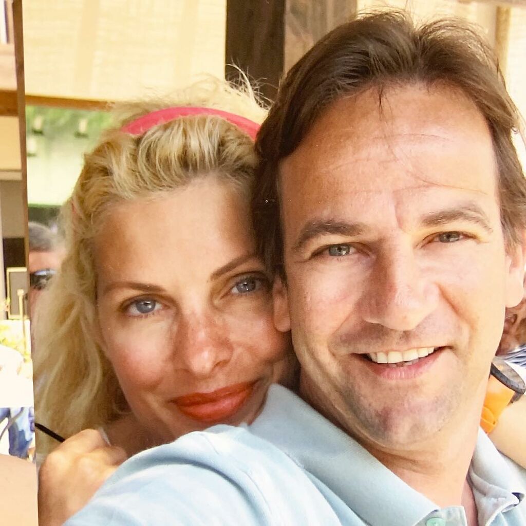 Όλες οι φορές που η Ελένη Μενεγάκη έστειλε μήνυμα on air στον Μάκη της (vids&pics)