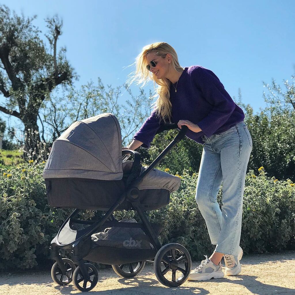 Άννυ Πανταζή: Η φωτογραφία με την κόρη της και το μήνυμά της (pics)