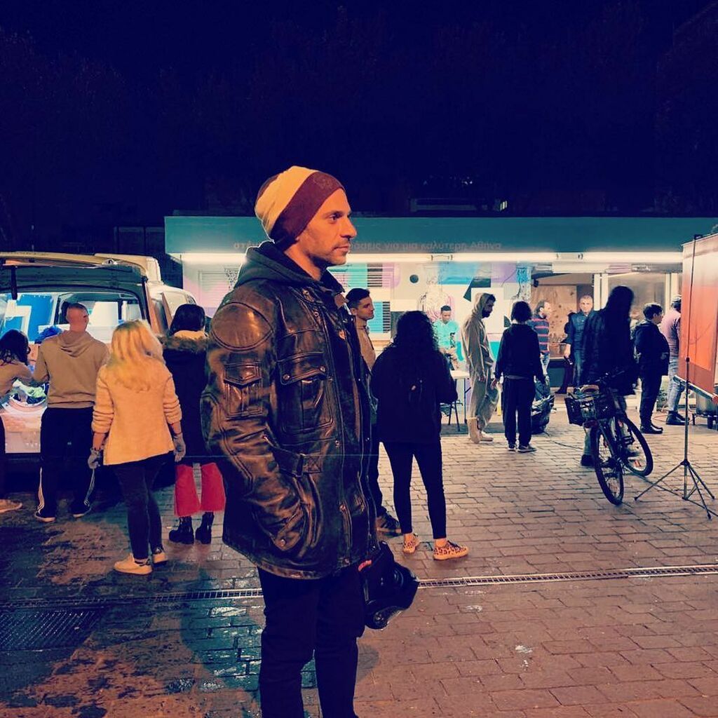 Αλλα μερικά απ αυτά τα λάθη,είχαν μια αφοπλιστική σπουδαιότητα,μια δυνατότητα ολοκληρωμένης σπουδής ,πάνω στο αντικείμενο της ζωής.